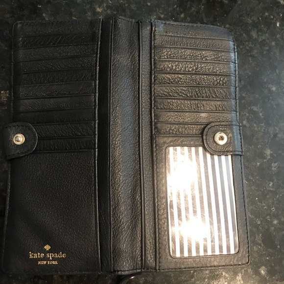 Kate Spade Wallet - Picture 3 of 4